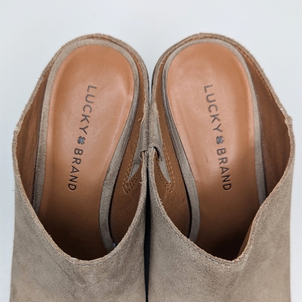 Lucky Brand Dalliey Suede Mules Tan Beige Open Toe Chunky Platform Heels Size 8 - Picture 4 of 8